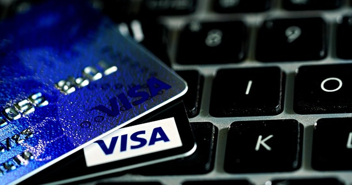 Joint Credit Card Rewards for Couples: Maximize & Share